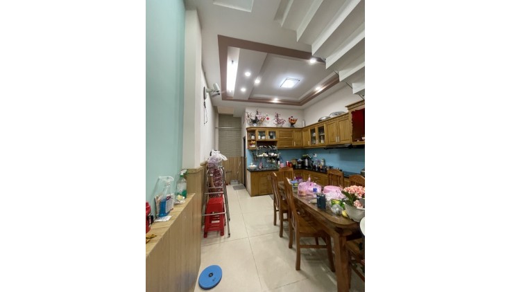 NHÀ 1/ĐƯỜNG SỐ 11 - CẠNH AEON TÂN PHÚ - HẺM 6M - 3 TẦNG 3PN - 64M2 - GIÁ 5.8 TỶ